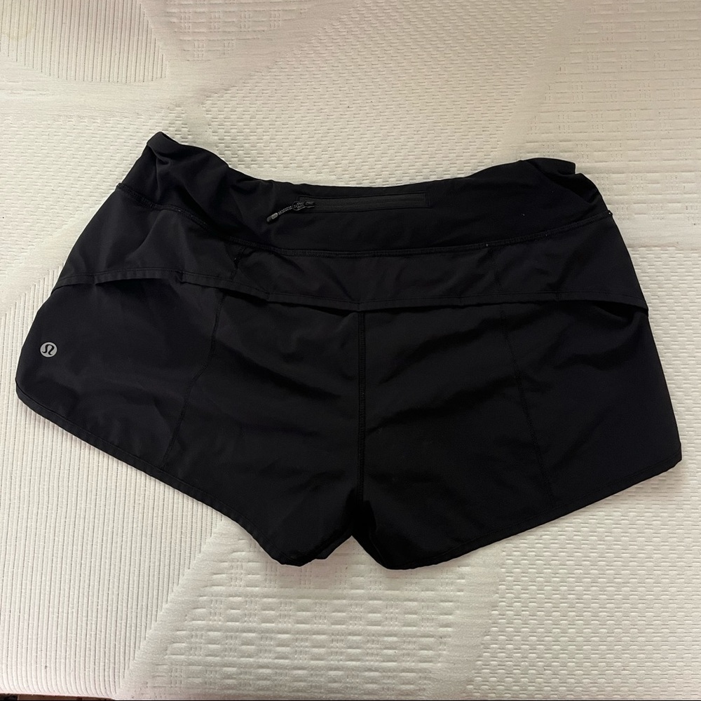 Black lululemon running shorts